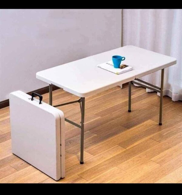 1.2 meter folding table