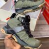 salmon hicking shoes