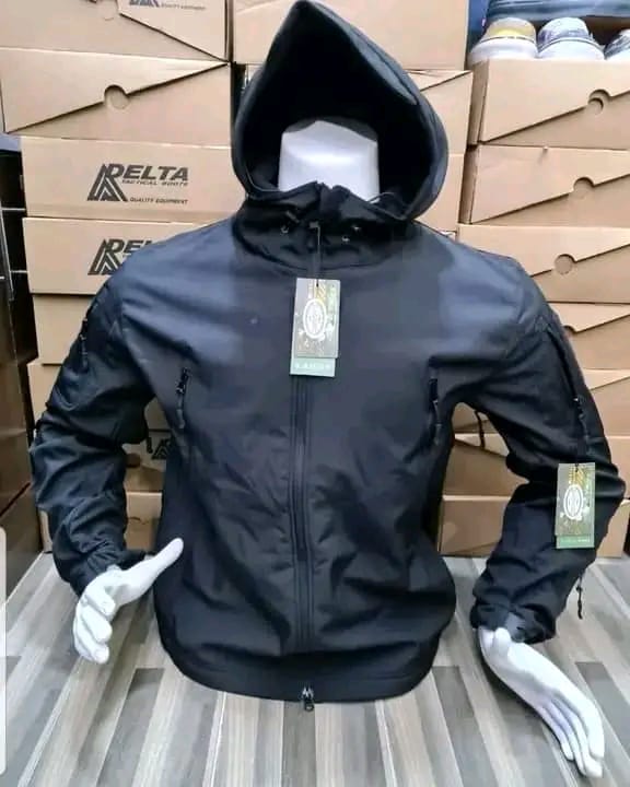 Waterproof Softshell Jacket – Tactical Weather-Resistant Outerwear for All Conditions