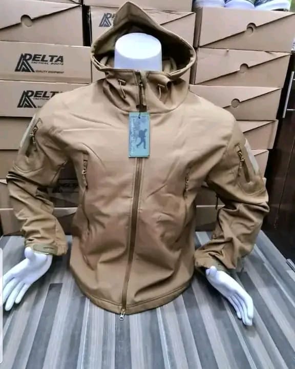 Waterproof Softshell Jacket – Tactical Weather-Resistant Outerwear for All Conditions