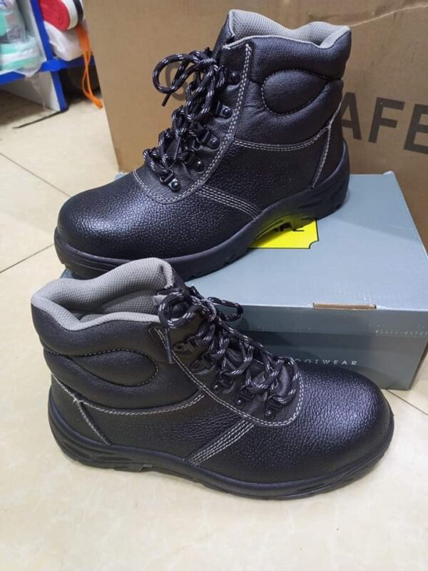 Safety Boot – Durable, Protective Footwear for Tactical and Industrial Use