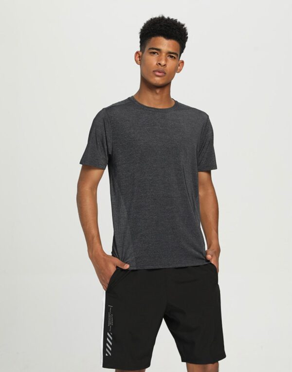 Breathable Gym Shirts – Lightweight & Moisture-Wicking Workout Tees for Maximum Performance