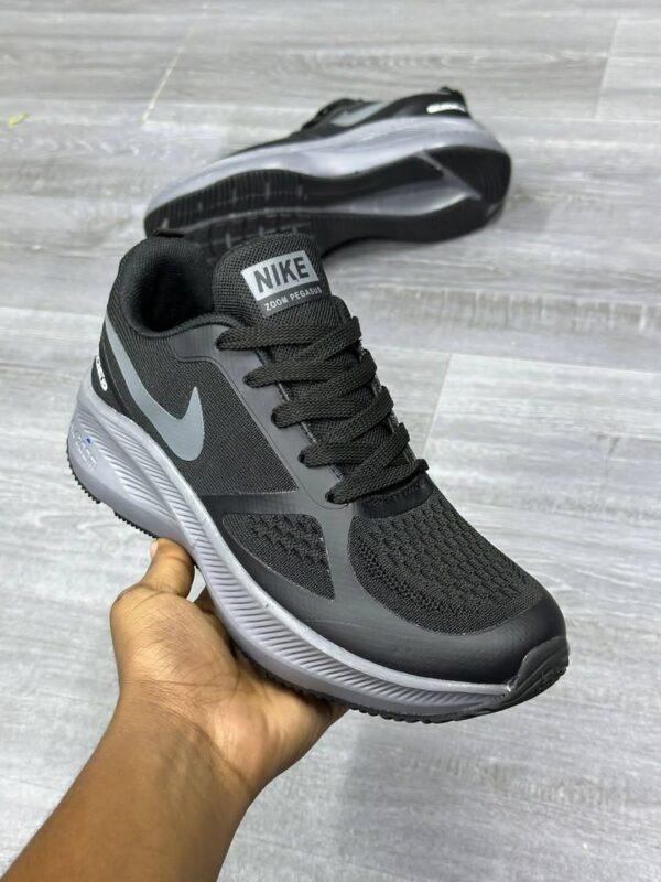 Sports Shoes – High-Performance Footwear for Training, Running & Outdoor Activities