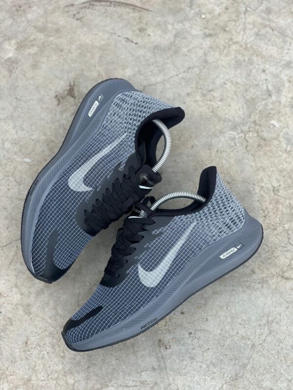 Sports Shoes – High-Performance Footwear for Training, Running & Outdoor Activities