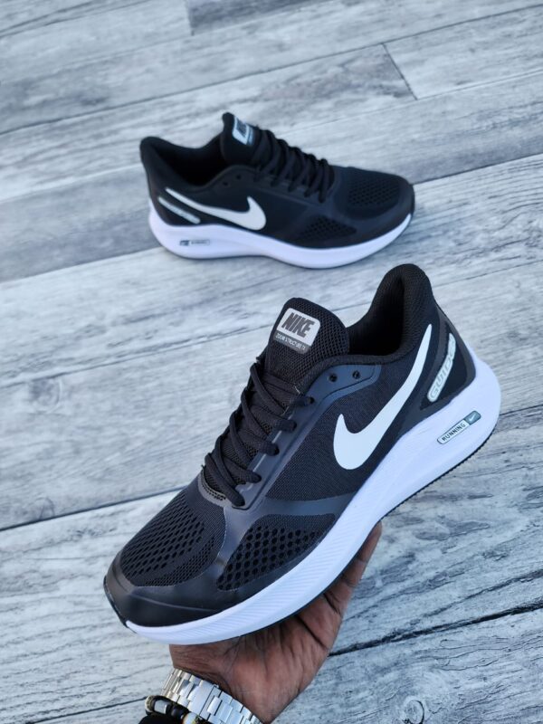 Sports Shoes – High-Performance Footwear for Training, Running & Outdoor Activities