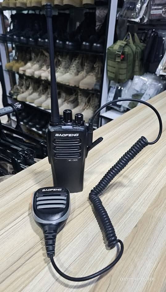 Baofeng 1909 – Reliable Two-Way Communication for Every Mission